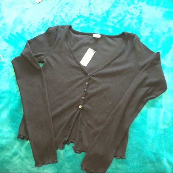 3 Crop Tops!!! (black, white and grey) - Picture 1 of 9